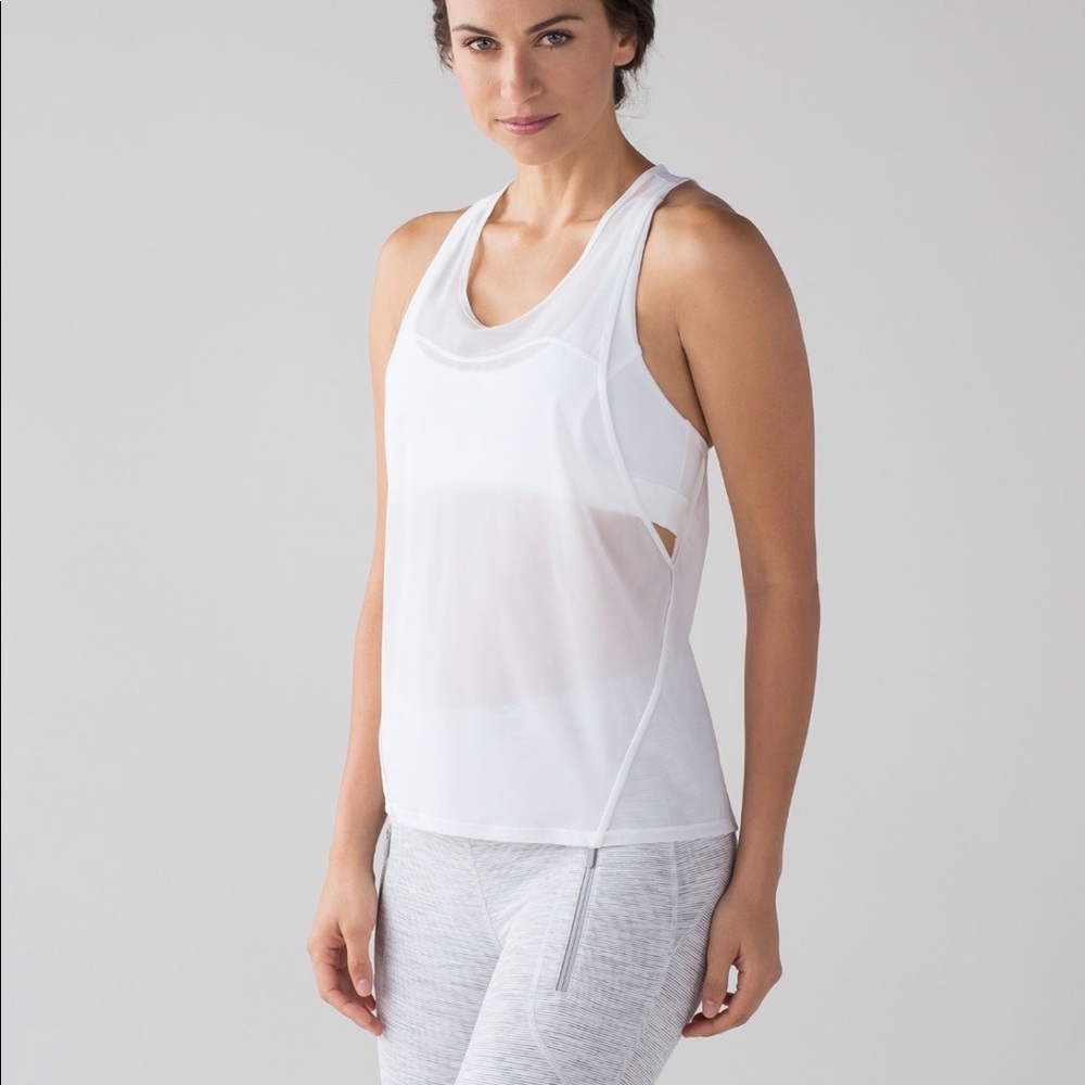 Lululemon Light n Breezy Tank